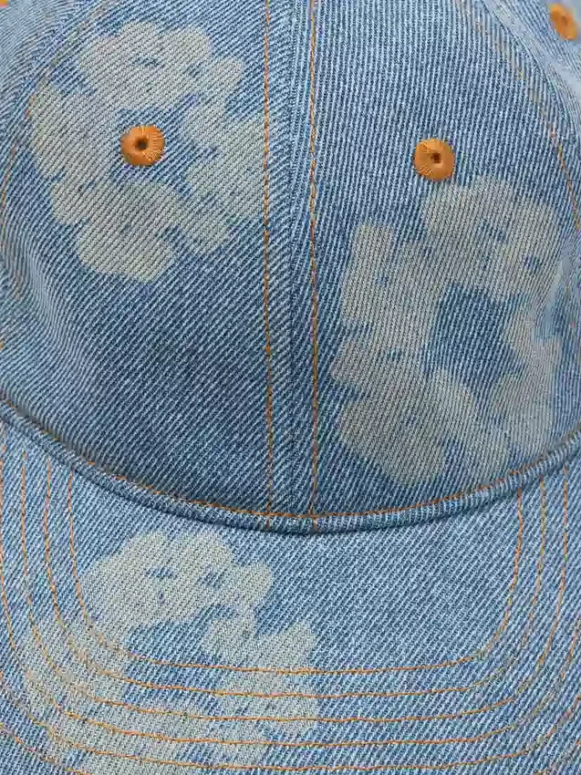 Casquette en Denim brut « Cotton Wreath » Mono, délavage clair