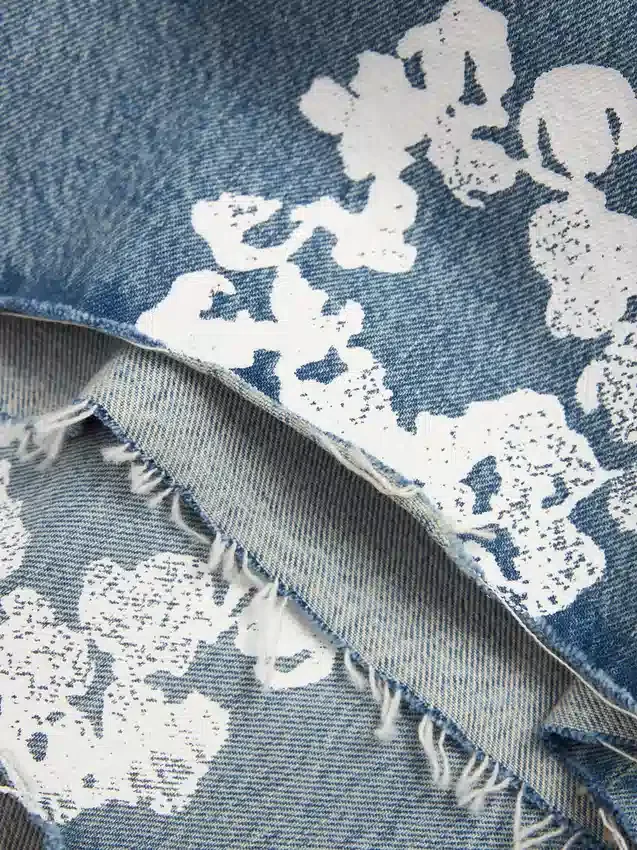 Short en Denim « Cotton Wreath » délavé clair