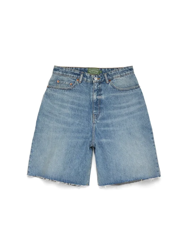 Short en denim délavé clair