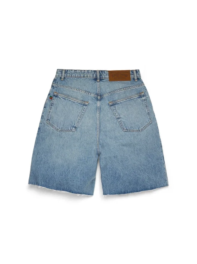 Short en denim délavé clair