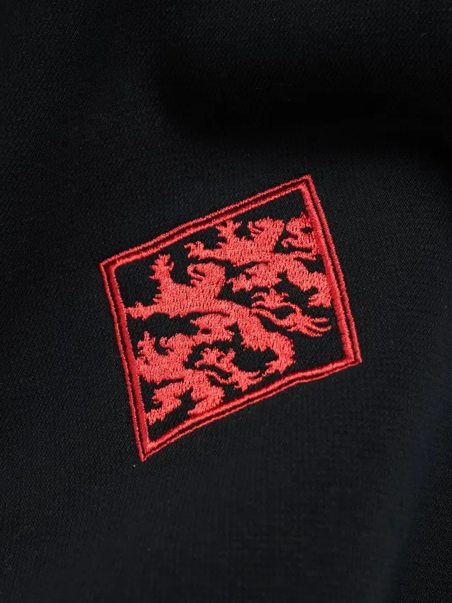 T-shirt à col rond DT Sport à blocs de couleur – Noir