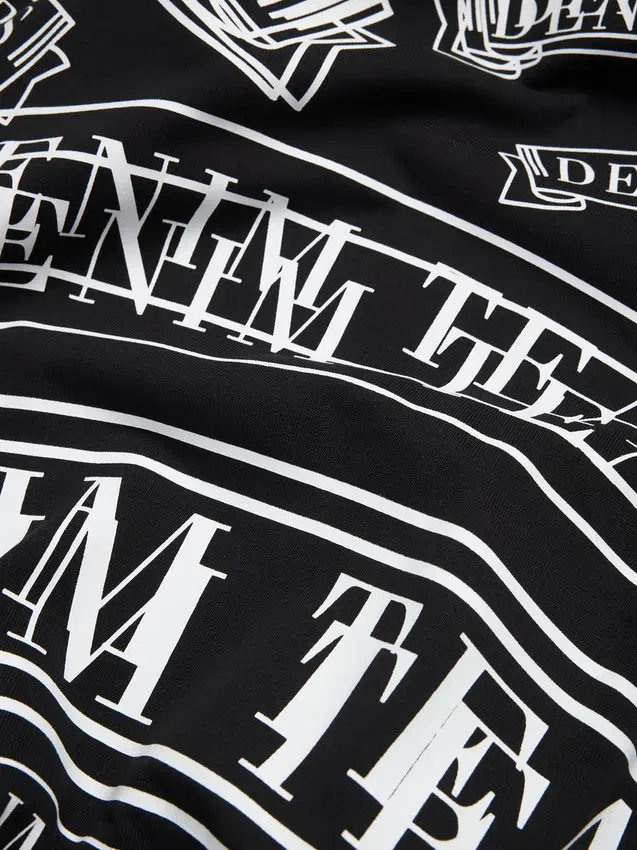 T-shirt noir à imprimé bannière ADG