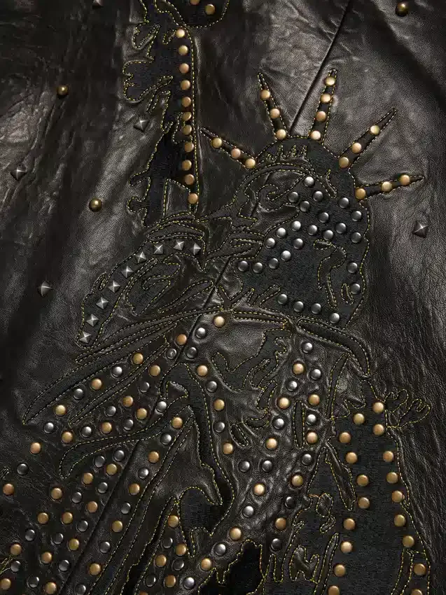 Veste en cuir cloutée Libertas